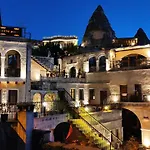 Elegance Cave & Restaurant Hotel