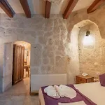Hotel Elegance Cave Suites&restaurant