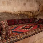 Hotel Elegance Cave Suites&restaurant