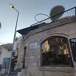 Elegance Cave Suites&restaurant Hotel