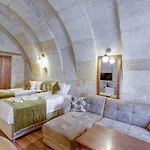 Hotel Elegance Cave & Restaurant 4*
