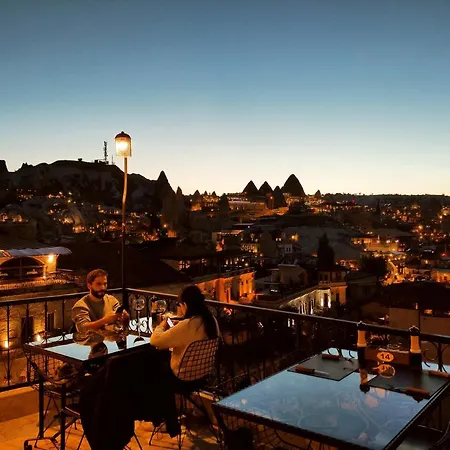 Elegance Cave & Restaurant 4*