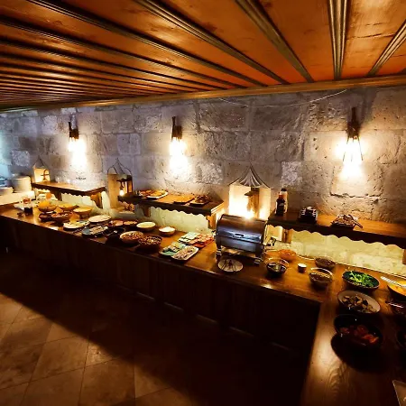 Elegance Cave & Restaurant Hotel 2*