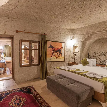 Elegance Cave & Restaurant Hotel
