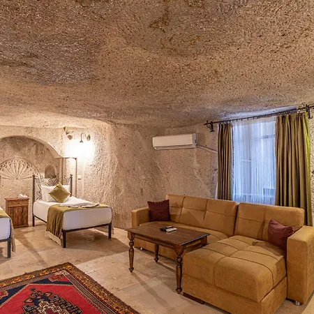 Elegance Cave & Restaurant Hotel 2*