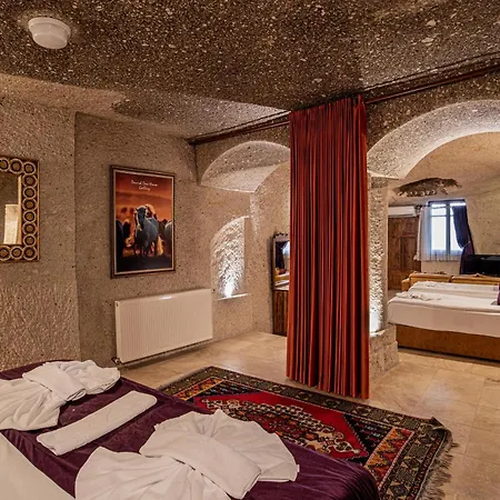 Elegance Cave & Restaurant Hotel 2*