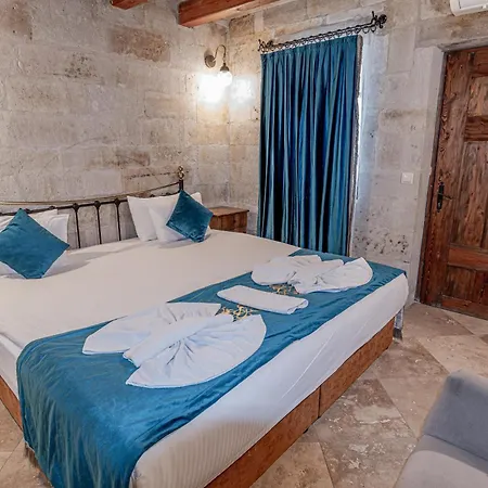 Hotel Elegance Cave & Restaurant 2*