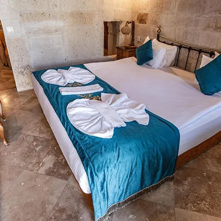 Elegance Cave & Restaurant Hotel 4*