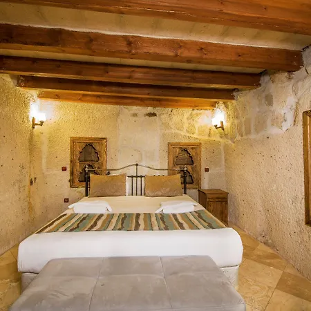 Hotel Elegance Cave & Restaurant