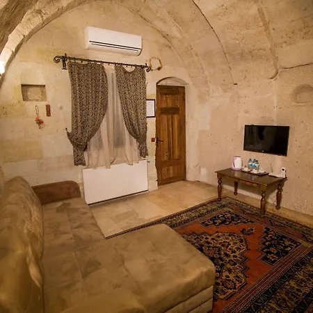 Elegance Cave & Restaurant