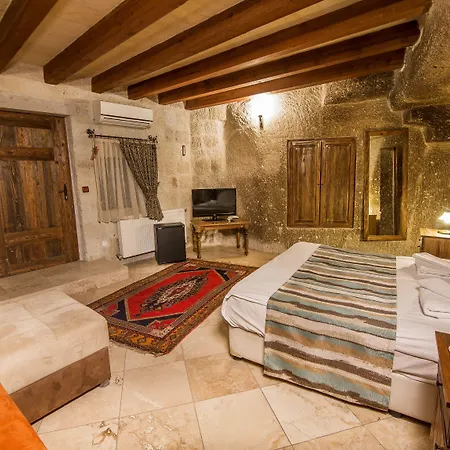 Elegance Cave & Restaurant Hotel