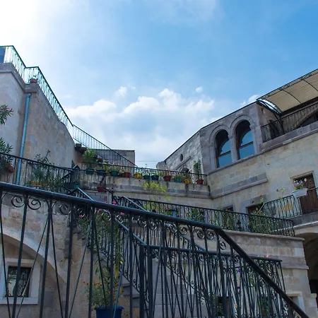 Hotel Elegance Cave & Restaurant