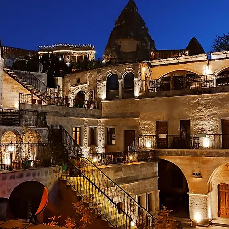 Elegance Cave Suites&restaurant 4*