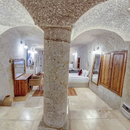 Elegance Cave & Restaurant 4* Γκόρεμε