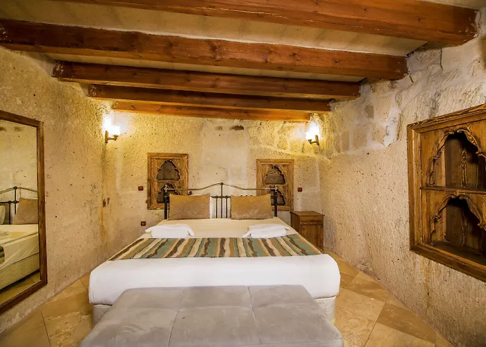 Hotel Elegance Cave Suites&restaurant