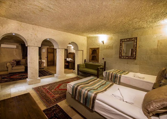 Elegance Cave Suites&restaurant