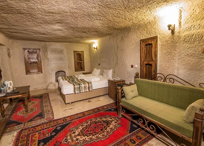 Elegance Cave Suites&restaurant Hotel 4*