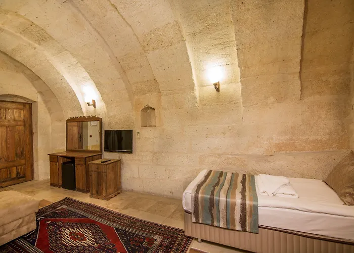 Elegance Cave Suites&restaurant Hotel 4*