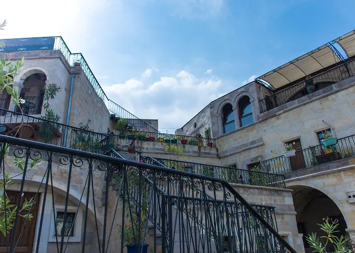 Hotel Elegance Cave Suites&restaurant