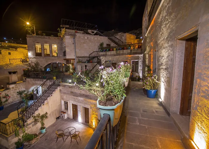 Hotel Elegance Cave Suites&restaurant