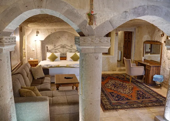 Elegance Cave Suites&restaurant