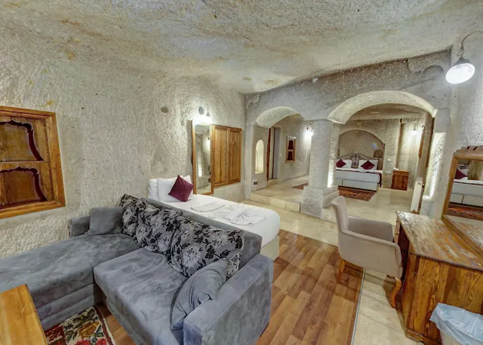 Elegance Cave Suites&restaurant 4*
